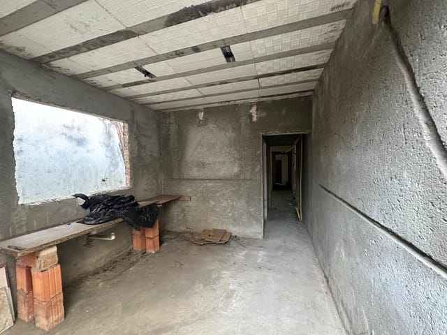 Foto do Casa - 🎯 Moldada ao Seu Sonho! Casa de 110m² Localizada à 800m da Estação Belém! Personalizável do Seu Jeito! | Organização Imobiliária Açores