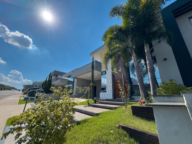Casa com 300m² 3 quartos e 4 banheiros, à venda, no bairro Jardim Residencial Dona Maria José em Indaiatuba