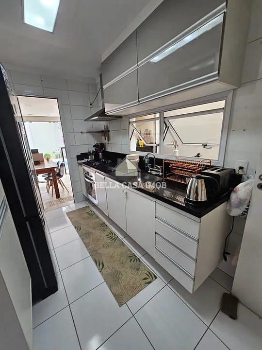 Casa à venda e aluguel com 3 quartos, 190m² - Foto 10