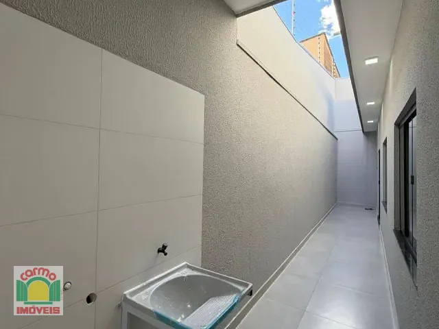 Casa com 150m² 3 quartos e 2 banheiros, à venda, no bairro Itamaraty 4@ Etapa em Anápolis