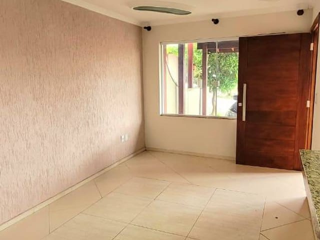 Casa com 244m² 2 quartos e 1 banheiro, à venda, no bairro Mogi Moderno em Mogi das Cruzes