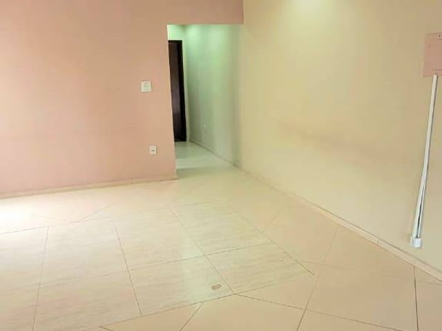 Casa com 244m² 2 quartos e 1 banheiro, à venda, no bairro Mogi Moderno em Mogi das Cruzes