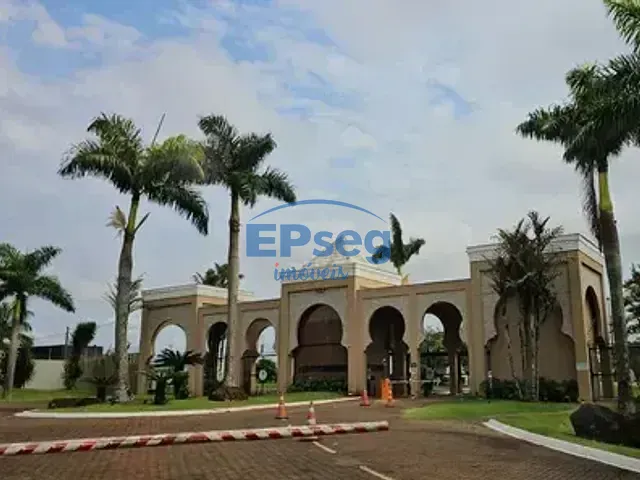 Casa com 1550m² 4 quartos e 5 banheiros, para alugar, no bairro Loteamento Terras de Canaã em Cambé