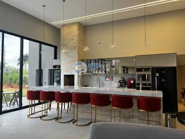 Casa com 1550m² 4 quartos e 5 banheiros, para alugar, no bairro Loteamento Terras de Canaã em Cambé