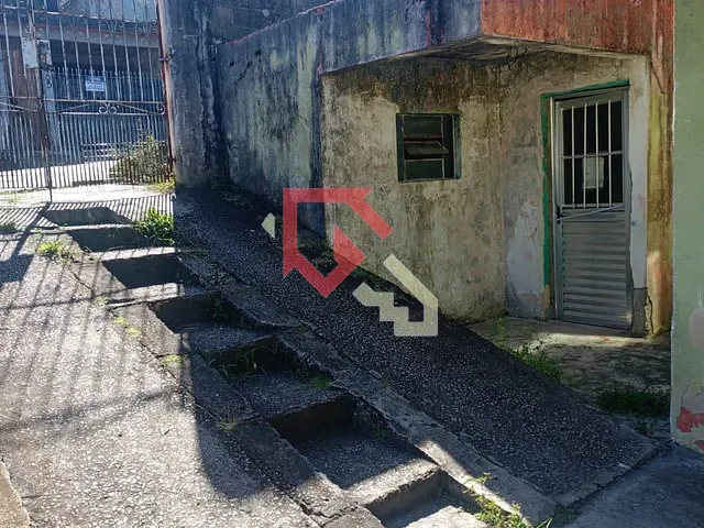 Casa 2 quartos e 1 banheiro, para alugar, no bairro Vila Tavares em Mauá