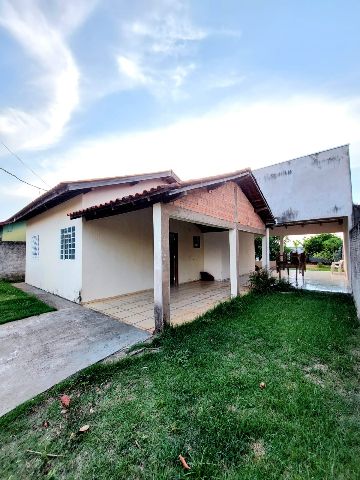 Casa 3 quartos e 1 banheiro, à venda, no bairro Residencial das Palmeiras em Nova Mutum