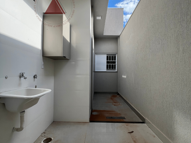 Casa com 125m² 3 quartos e 2 banheiros, à venda, no bairro Villagio Mundo Novo em Franca
