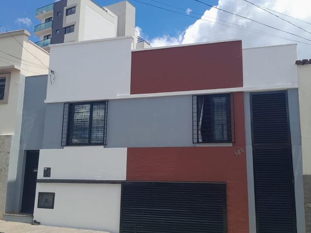 Foto do Casa - Casa para venda e locação, Centro, Lavras, MG | Burgarelli Imóveis
