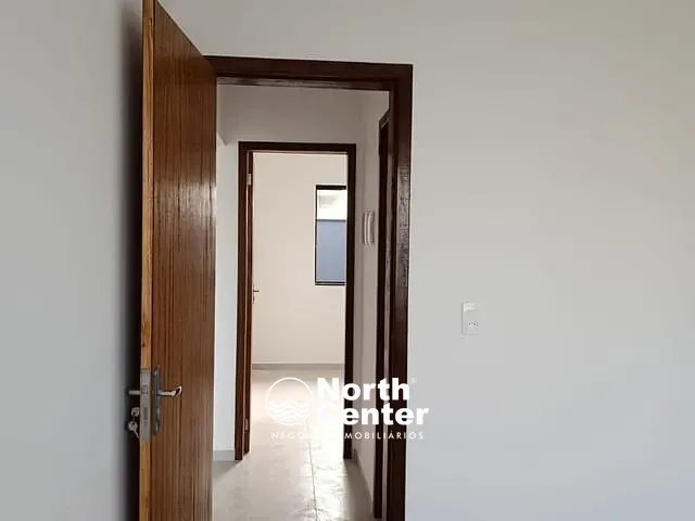 Casa com 50m² 2 quartos e 1 banheiro, à venda, no bairro Centro em Balneário Barra do Sul
