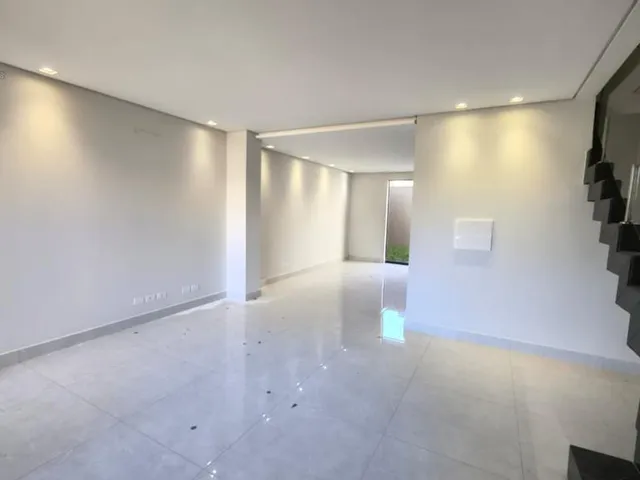 Casa com 137m² 3 quartos e 3 banheiros, à venda, no bairro Jardim Ecoville I em Cambé