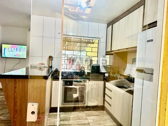 Casa com 91m² 2 quartos e 1 banheiro, à venda, no bairro Campina da Barra em Araucária