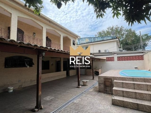 Casa com 204m² 3 quartos e 1 banheiro, à venda, no bairro Campo Grande em Rio de Janeiro