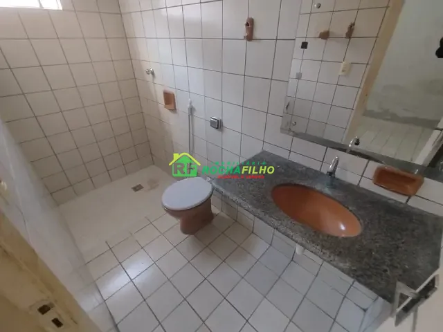 Casa com 182m² 3 quartos e 2 banheiros, à venda, no bairro Ininga em Teresina