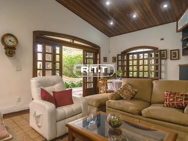 Casa com 835m² 4 quartos e 3 banheiros, para alugar, no bairro Parque Nova Campinas em Campinas