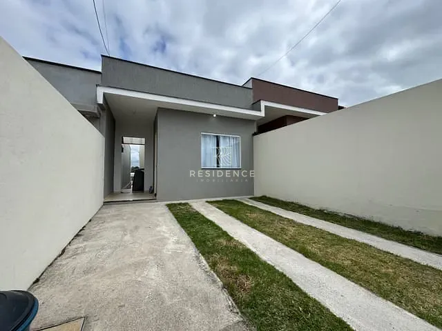 Casa 2 quartos e 2 banheiros, à venda, no bairro Roma em Volta Redonda