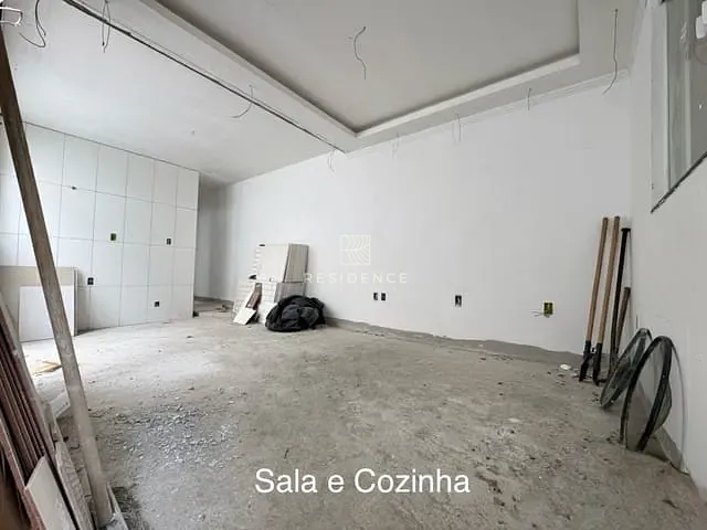 Casa 2 quartos e 2 banheiros, à venda, no bairro Roma em Volta Redonda