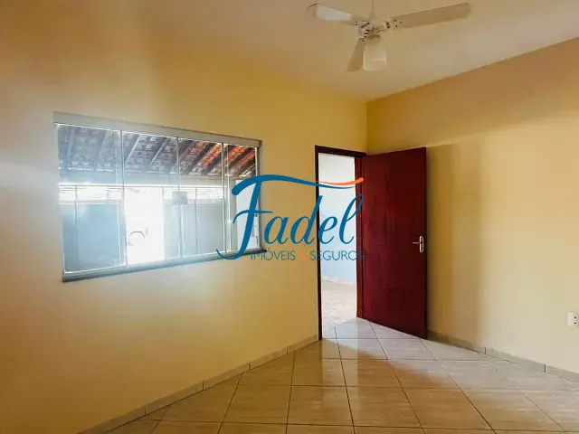 Casa 2 quartos e 1 banheiro, para alugar, no bairro Jardim Regina em Conchal