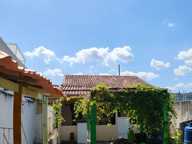 Casa com 300m² 1 quarto e 2 banheiros, à venda, no bairro Pedra de Guaratiba em Rio de Janeiro