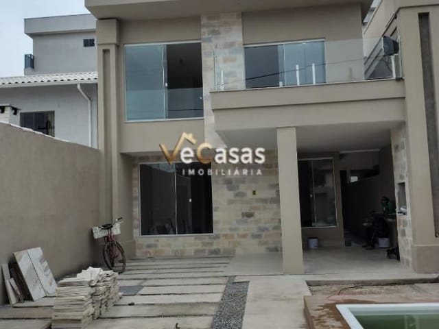 Casa com 178m² 3 quartos e 4 banheiros, à venda, no bairro Recreio em Rio das Ostras