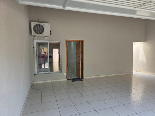 Casa com 150m² 2 quartos e 2 banheiros, à venda, no bairro Jardim Residencial Veneza em Indaiatuba