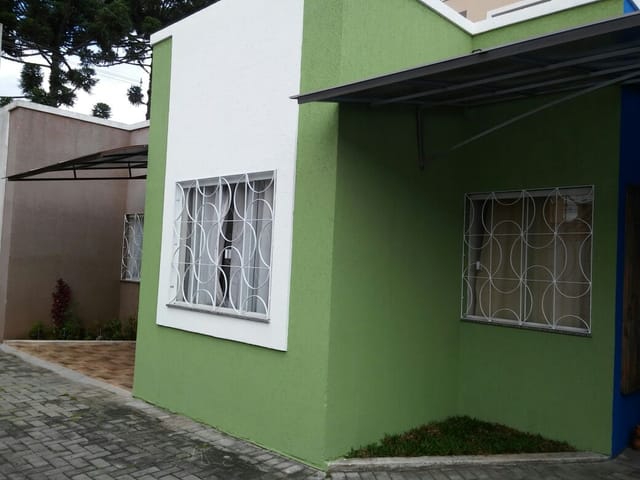 Casa com 60m² 3 quartos e 1 banheiro, à venda, no bairro Orfãs em Ponta Grossa