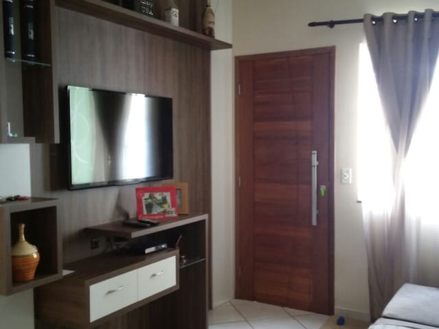 Casa com 60m² 3 quartos e 1 banheiro, à venda, no bairro Orfãs em Ponta Grossa