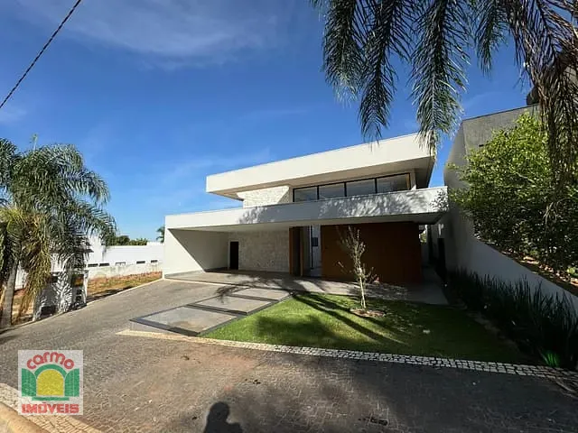 Casa com 490m² 3 quartos e 4 banheiros, à venda, no bairro Residencial Anaville em Anápolis