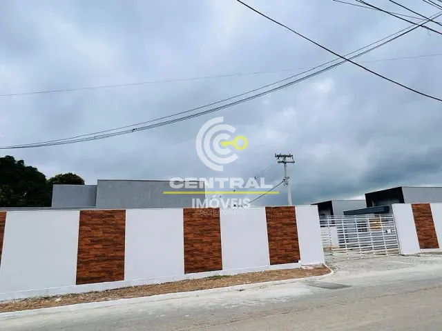 Casa 2 quartos e 2 banheiros, à venda, no bairro PINHÃO em Tanguá