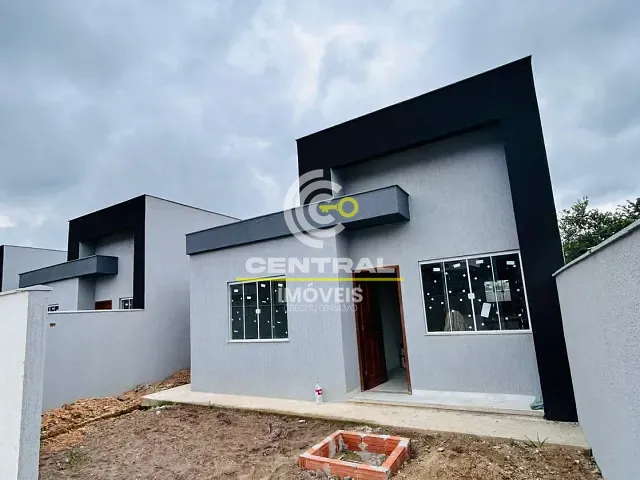 Casa 2 quartos e 2 banheiros, à venda, no bairro PINHÃO em Tanguá