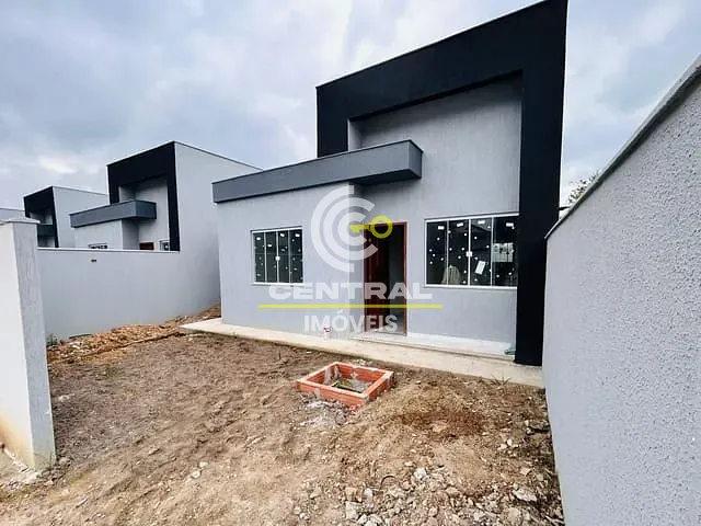Casa 2 quartos e 2 banheiros, à venda, no bairro PINHÃO em Tanguá