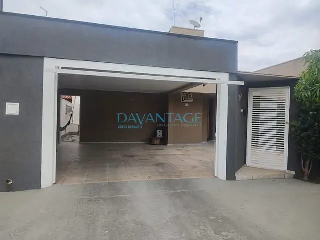 Casa com 351m² 2 quartos e 2 banheiros, à venda, no bairro Vivenda Cote Gil em Olímpia