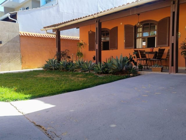 Casa com 360m² 4 quartos e 3 banheiros, à venda, no bairro Maravista em Niterói