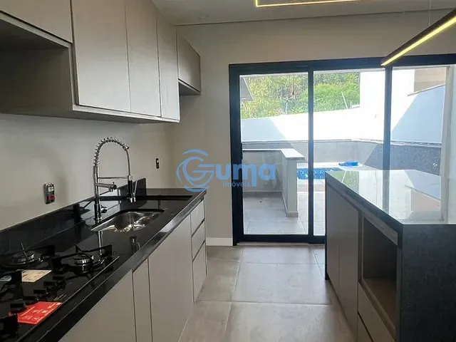 Casa com 300m² 3 quartos e 4 banheiros, à venda, no bairro Condomínio Residencial Euroville II em Bragança Paulista