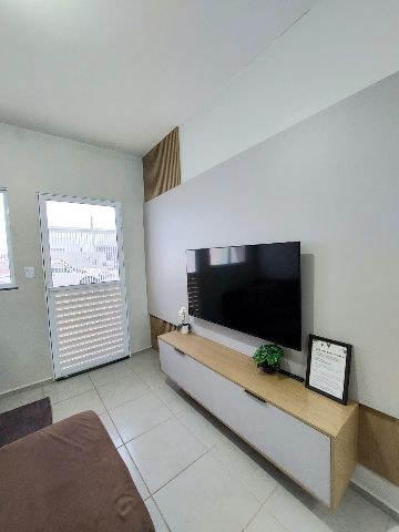 Casa 2 quartos e 1 banheiro, à venda, no bairro Parque das Andorinhas em Nova Mutum