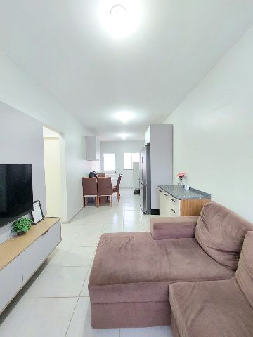 Casa 2 quartos e 1 banheiro, à venda, no bairro Parque das Andorinhas em Nova Mutum