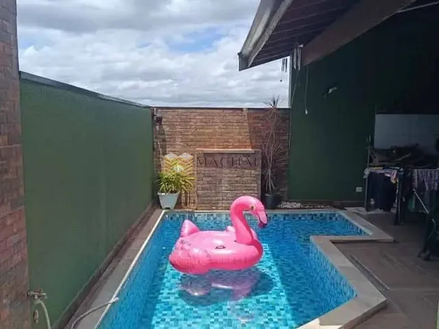 Casa 3 quartos e 1 banheiro, à venda, no bairro Loteamento Serra dos Cristais em Várzea Paulista