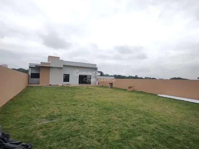 Casa com 364m² 2 quartos e 1 banheiro, à venda, no bairro Parque dos Ipês em Holambra