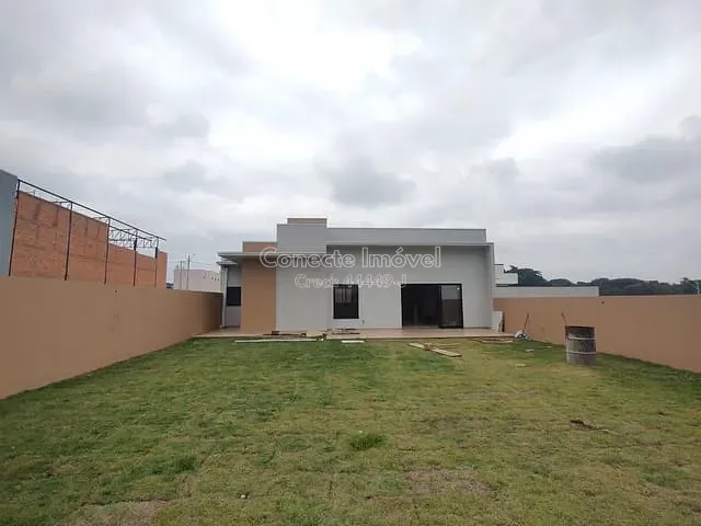 Casa com 364m² 2 quartos e 1 banheiro, à venda, no bairro Parque dos Ipês em Holambra