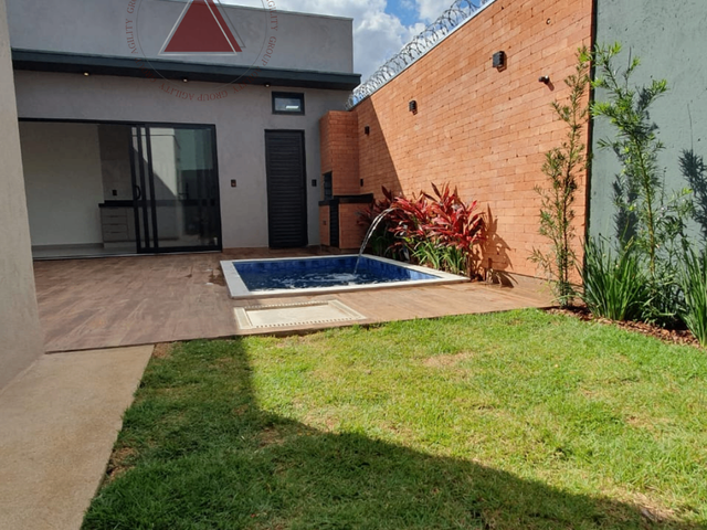 Casa com 200m² 3 quartos e 2 banheiros, à venda, no bairro Jardim Adelinha em Franca