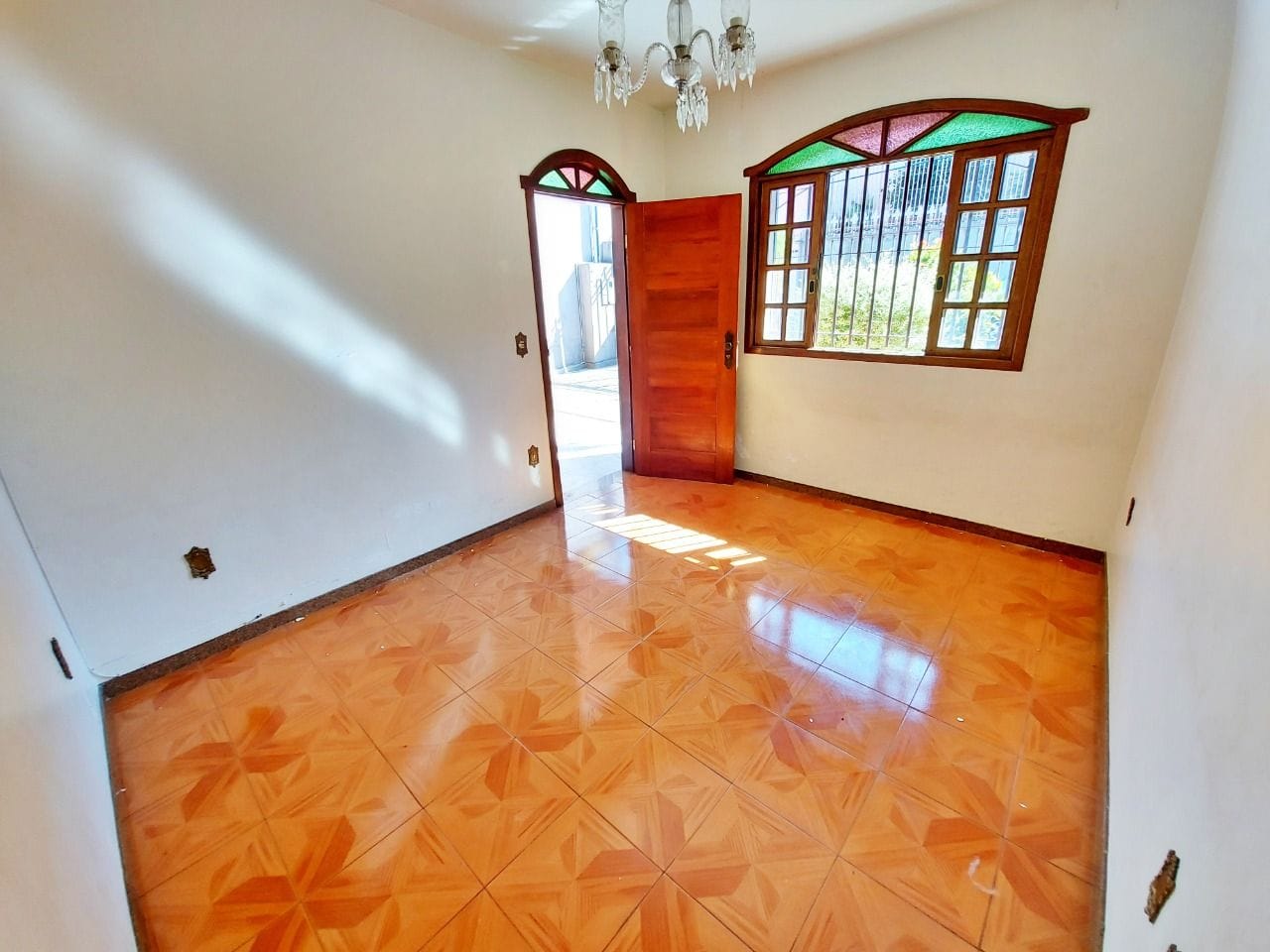 Casa à venda, 03 quartos, no bairro Santo André, Belo Horizonte, MG