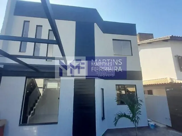 Casa com 180m² 4 quartos e 4 banheiros, à venda, no bairro Vargem Pequena em Rio de Janeiro