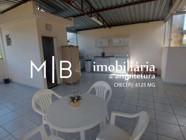 Casa 3 quartos e 2 banheiros, à venda, no bairro CENTRO em CATAGUASES