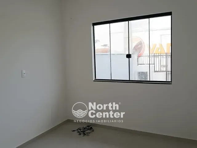 Casa com 50m² 2 quartos e 1 banheiro, à venda, no bairro Centro em Balneário Barra do Sul