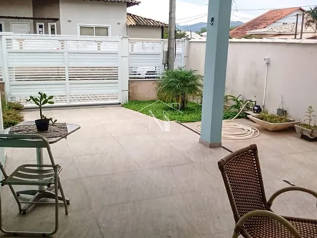 Casa com 450m² 3 quartos e 3 banheiros, à venda, no bairro Centro em Maricá