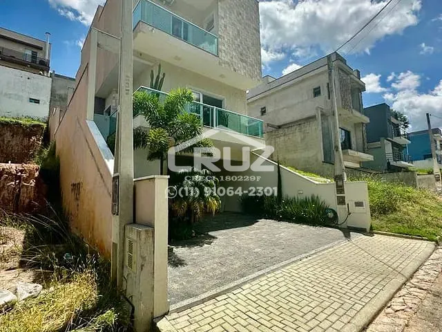 Casa 3 quartos e 3 banheiros, à venda, no bairro Villa Verde em Franco da Rocha