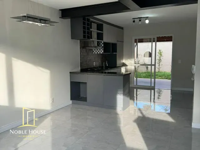 Casa com 130m² 3 quartos e 3 banheiros, à venda ou para alugar, no bairro Jardim Santa Helena em Valinhos