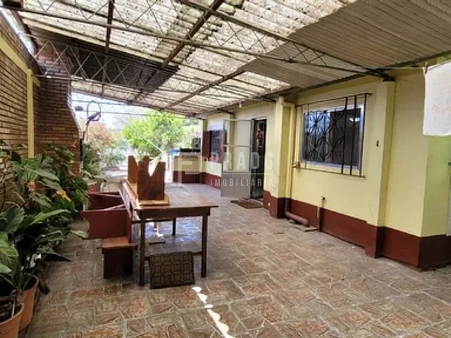 Casa com 280m² 2 quartos e 1 banheiro, à venda, no bairro Fragata em Pelotas