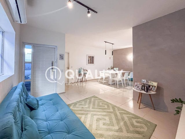 Casa com 252m² 4 quartos e 2 banheiros, à venda, no bairro Parque Araxá em Fortaleza