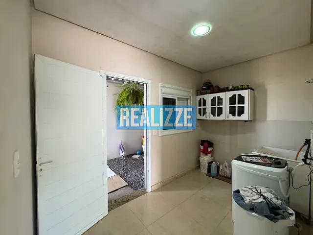 Casa com 304m² 3 quartos e 3 banheiros, à venda, no bairro santa rita em Marau