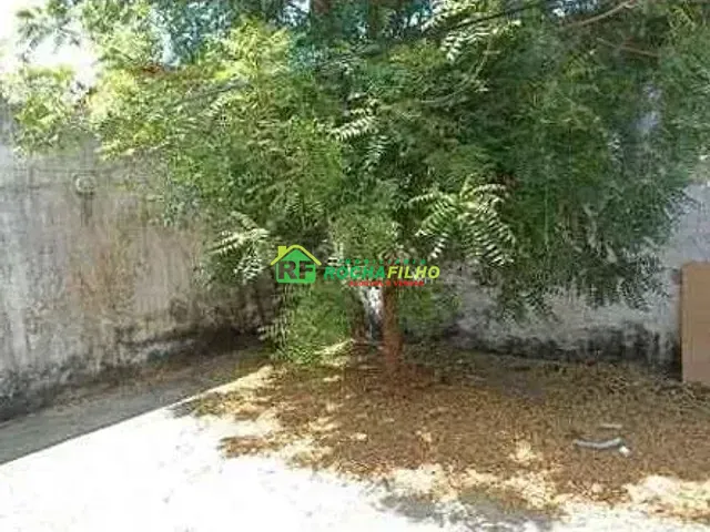 Casa com 110m² 2 quartos e 1 banheiro, à venda, no bairro Vale Quem Tem em Teresina
